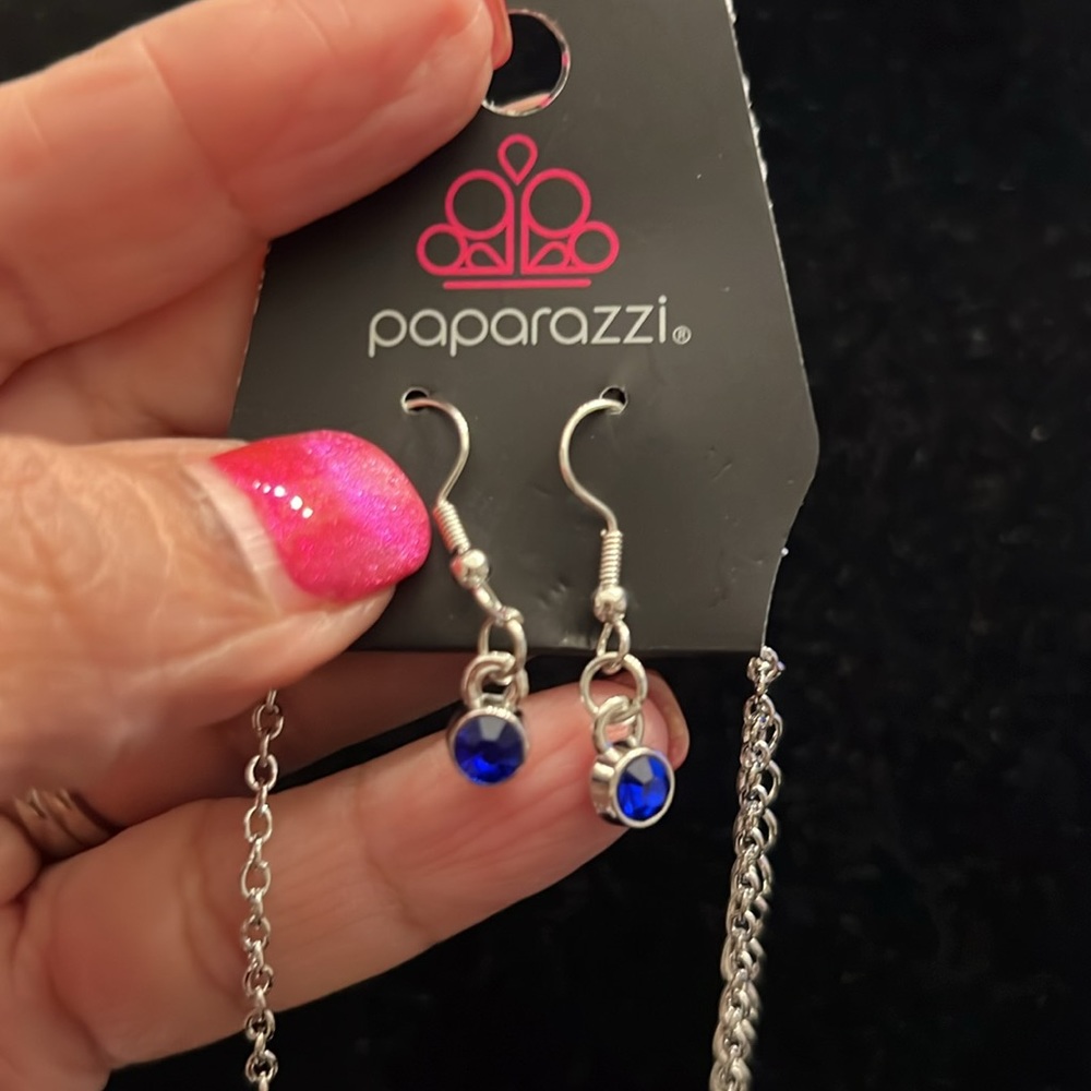 💚🥰🎉NWT Paparazzi Necklace Set - Picture 4 of 4